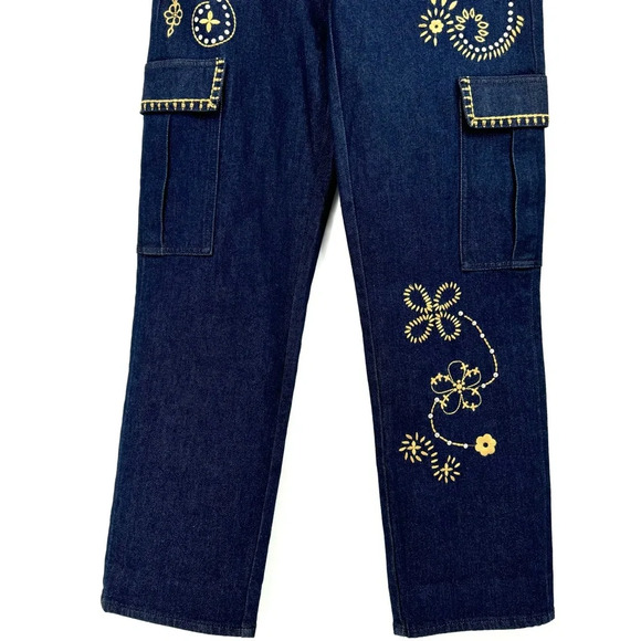 Johnny Was Alex Cargo Embroidered Jean in Trueindigo Size 26 - Picture 8 of 11